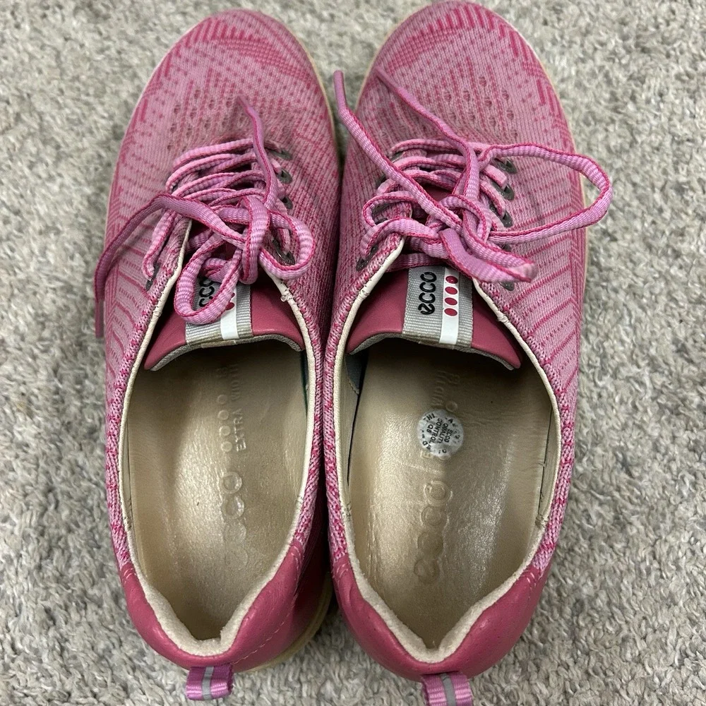 ECCO Hydromax Golf Shoes Women's 8-8.5‎ US 39 EUR Pink Extra Width Rubber Spikes